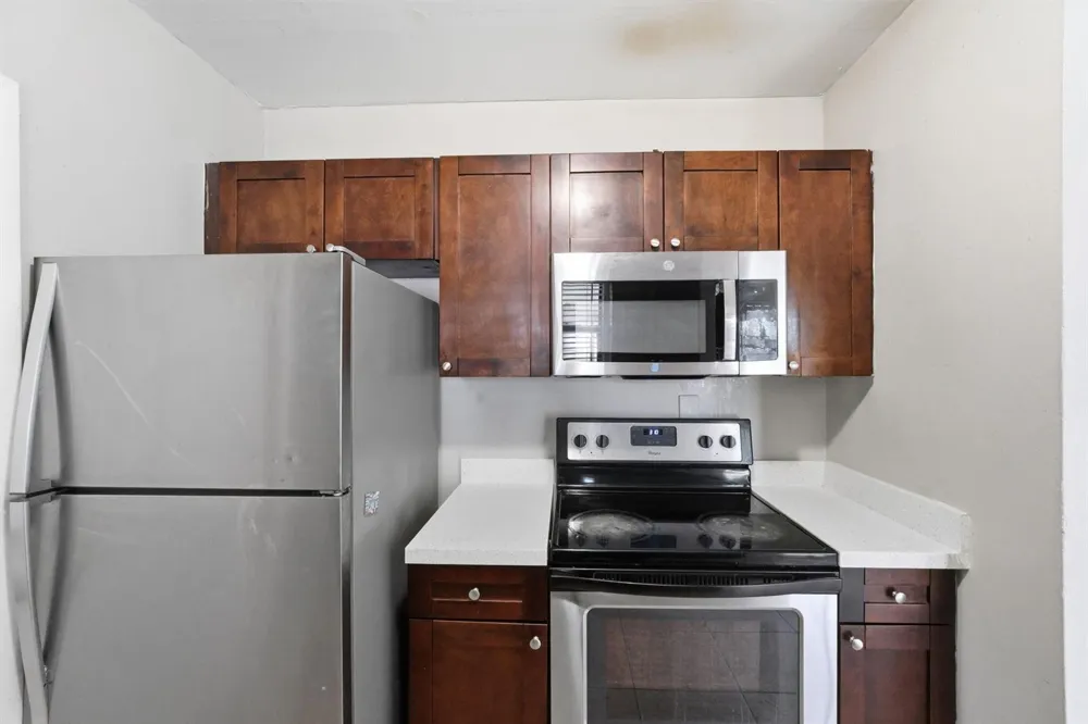 3100 SW 33rd Avenue West Park, FL 33023