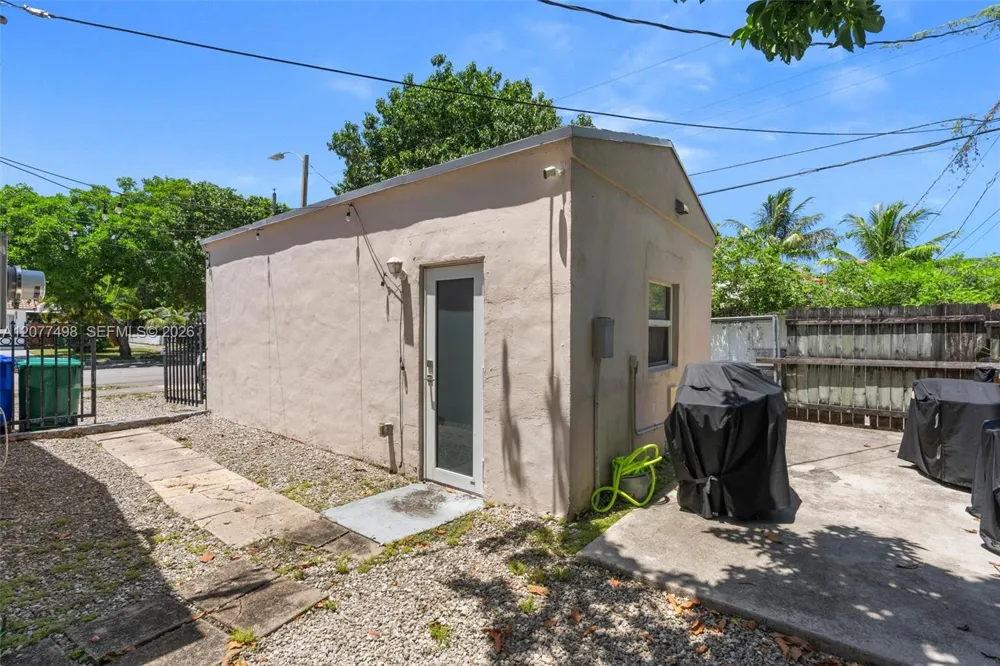 4901 NW 10th Ave #2 Miami, FL 33127