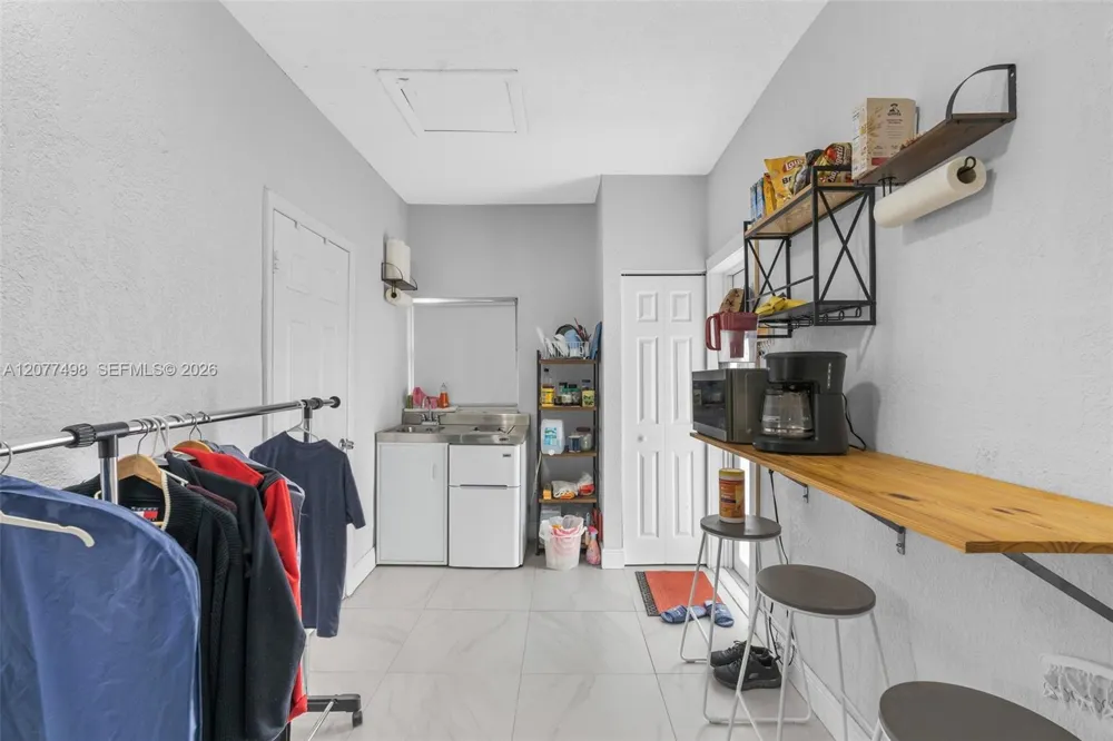 4901 NW 10th Ave #2 Miami, FL 33127
