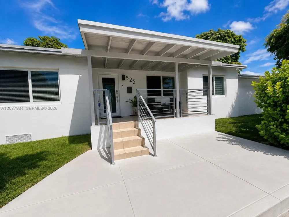 525 NW 23rd Ave Miami, FL 33125