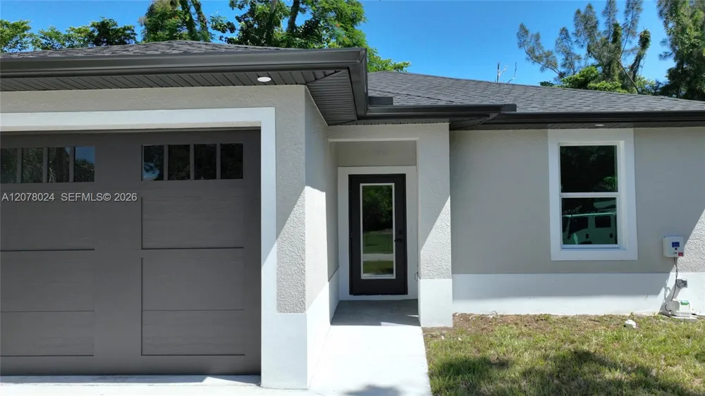 2323 Unity Ave. Fort Myers, FL 33901