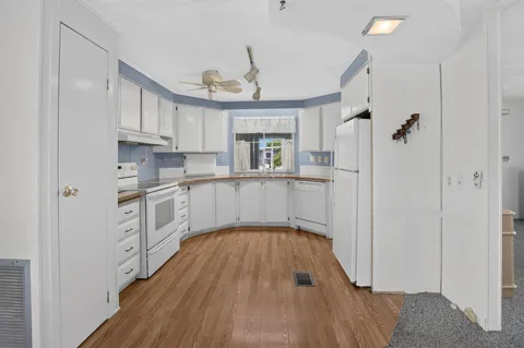 39019 GAYLE BAY