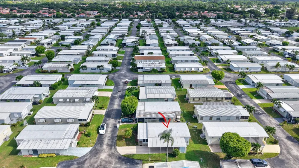 39019 GAYLE BAY Boynton Beach, FL 33436