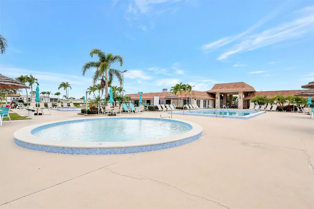 39019 GAYLE BAY Boynton Beach, FL 33436