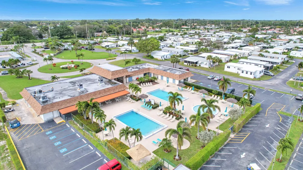 39019 GAYLE BAY Boynton Beach, FL 33436