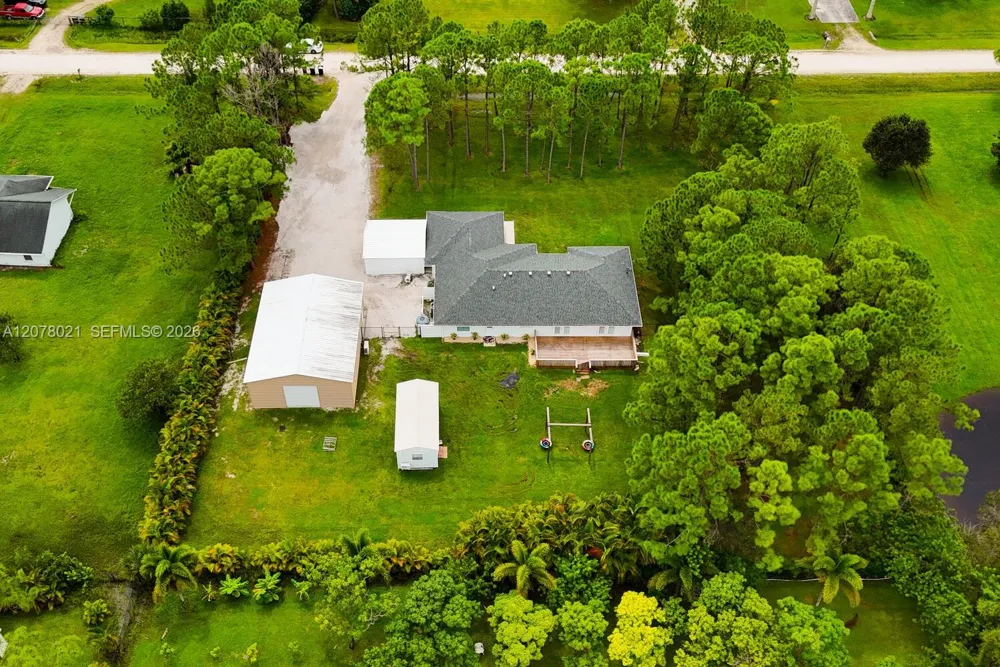 17107 84th Ct N Loxahatchee, FL 33470