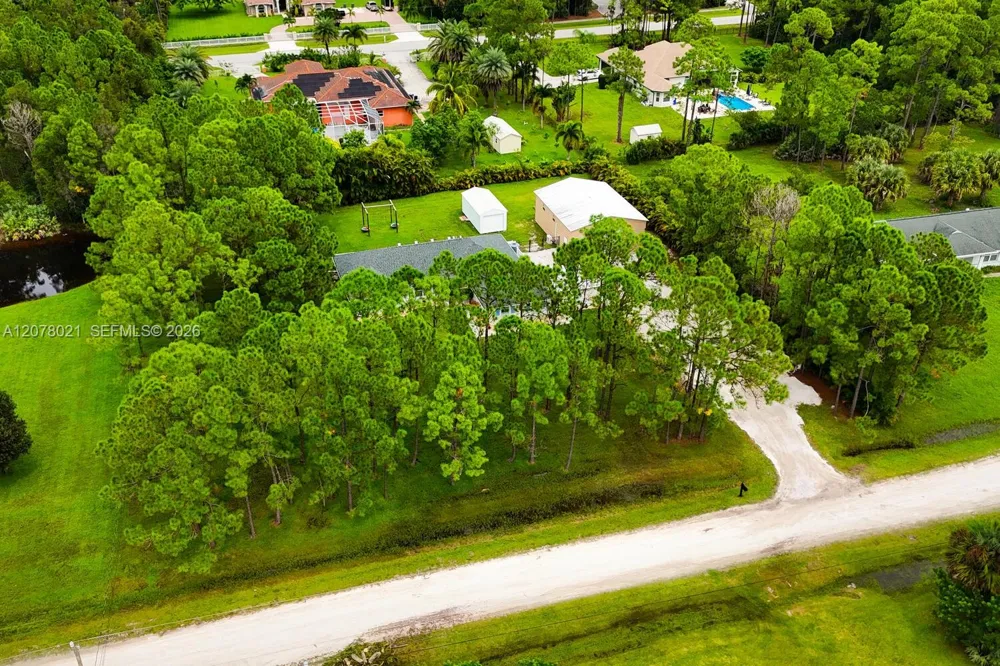 17107 84th Ct N Loxahatchee, FL 33470
