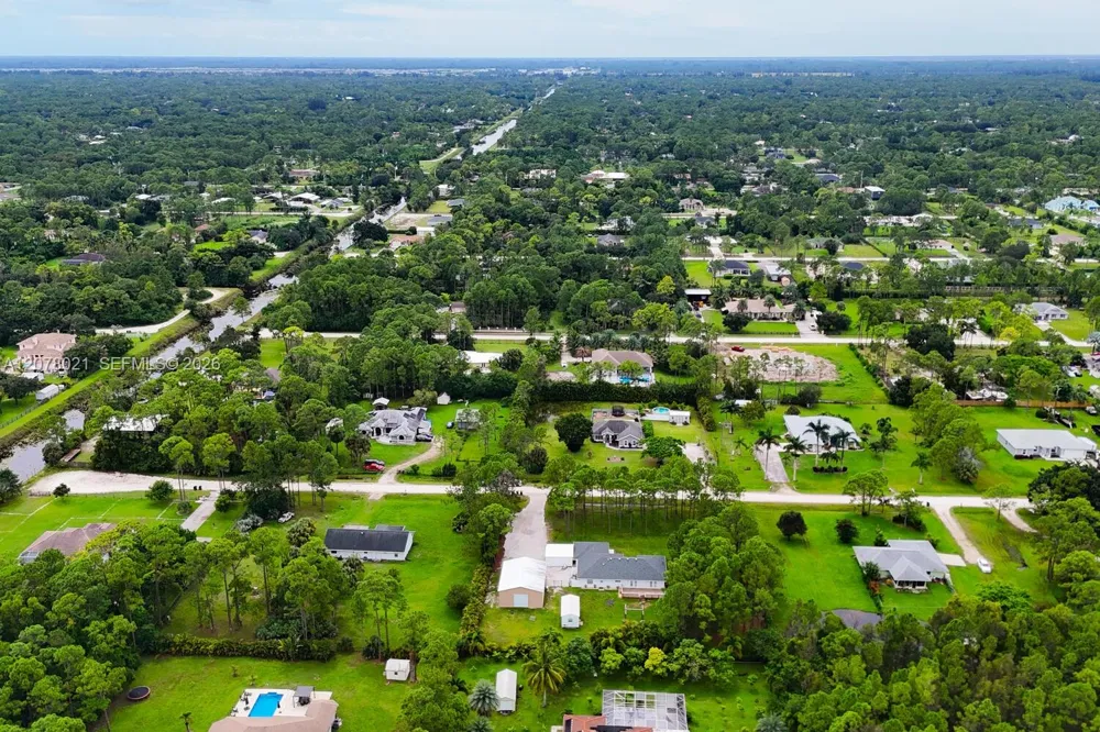 17107 84th Ct N Loxahatchee, FL 33470