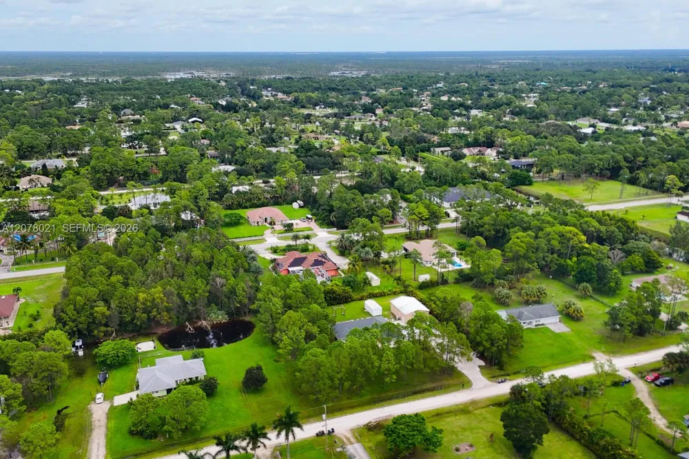 17107 84th Ct N Loxahatchee, FL 33470