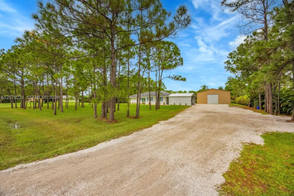 17107 84th Ct N Loxahatchee, FL 33470