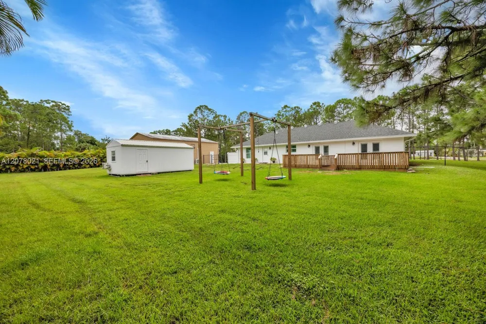 17107 84th Ct N Loxahatchee, FL 33470