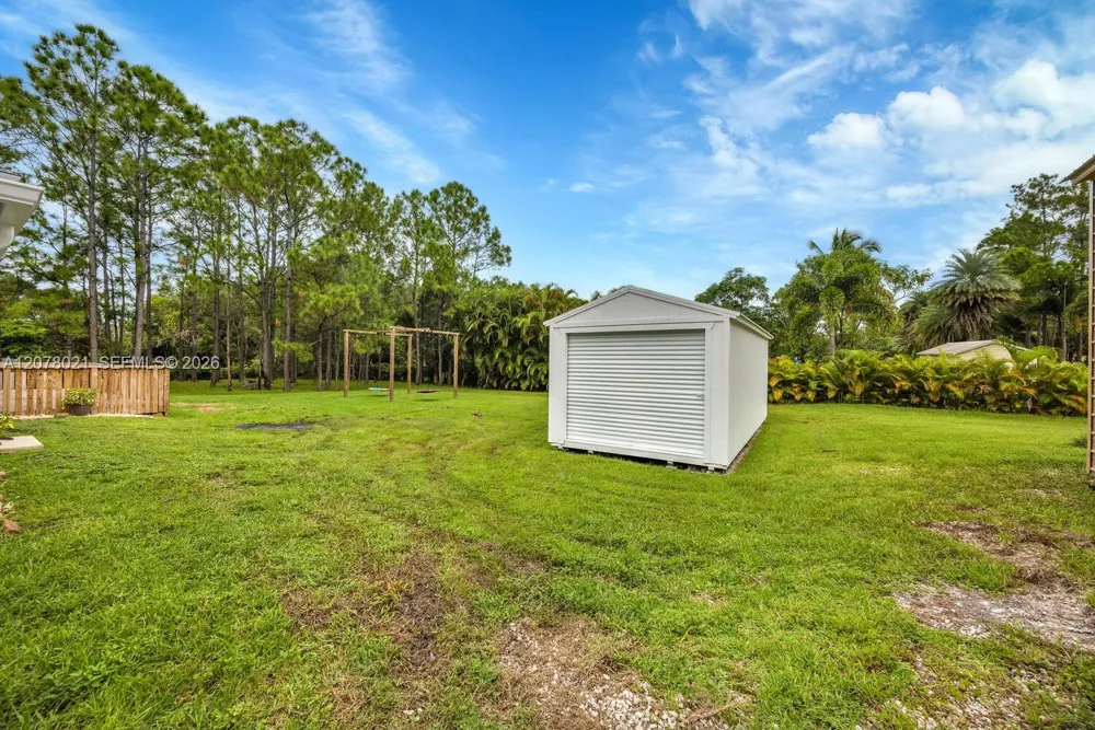 17107 84th Ct N Loxahatchee, FL 33470