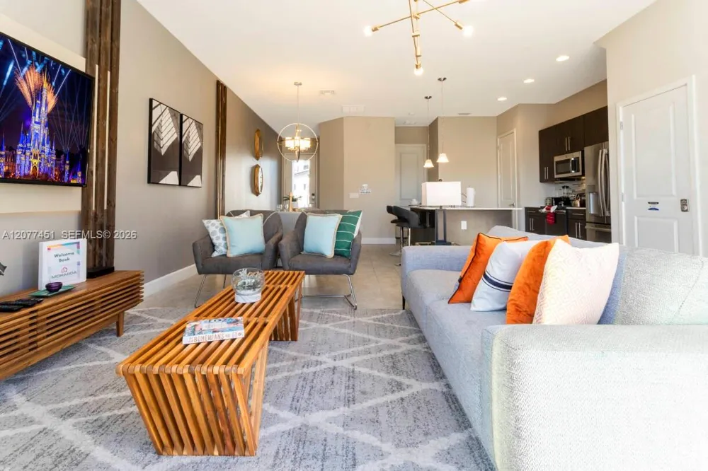 168 VILLA DOMANI CIR Other City - In The State Of Florida, FL 33896