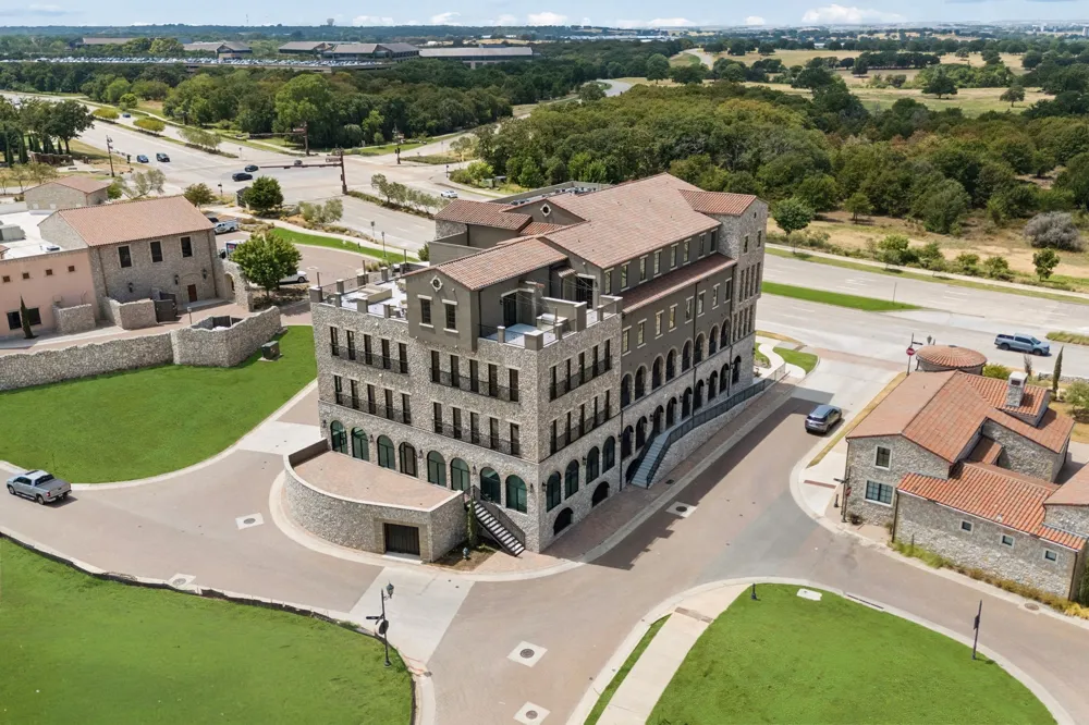 49 Arta Drive #203 Westlake, TX 76262