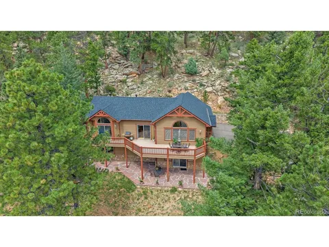 51 Cedar Lane