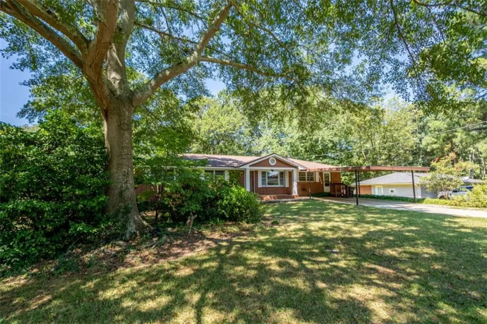 3732 Debbie Lane Powder Springs, GA 30127