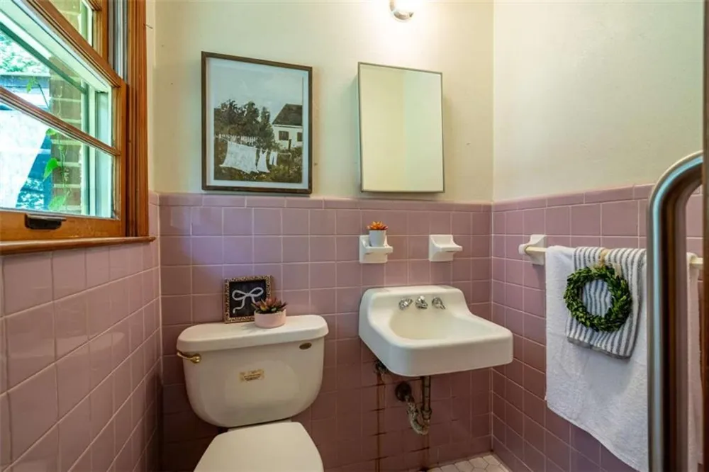 3732 Debbie Lane Powder Springs, GA 30127