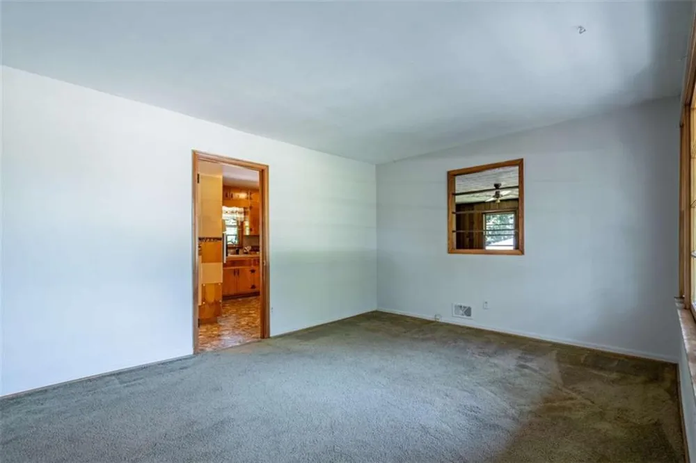 3732 Debbie Lane Powder Springs, GA 30127