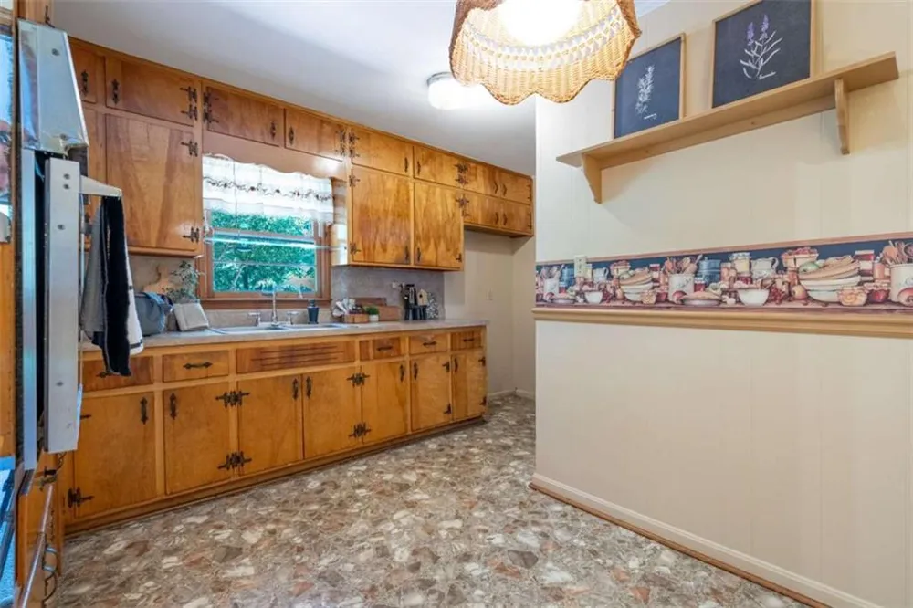 3732 Debbie Lane Powder Springs, GA 30127