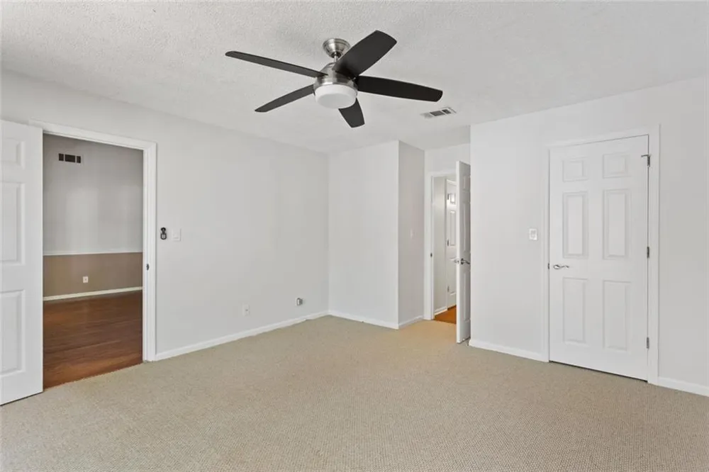 208 Bridge Lane SE Smyrna, GA 30082