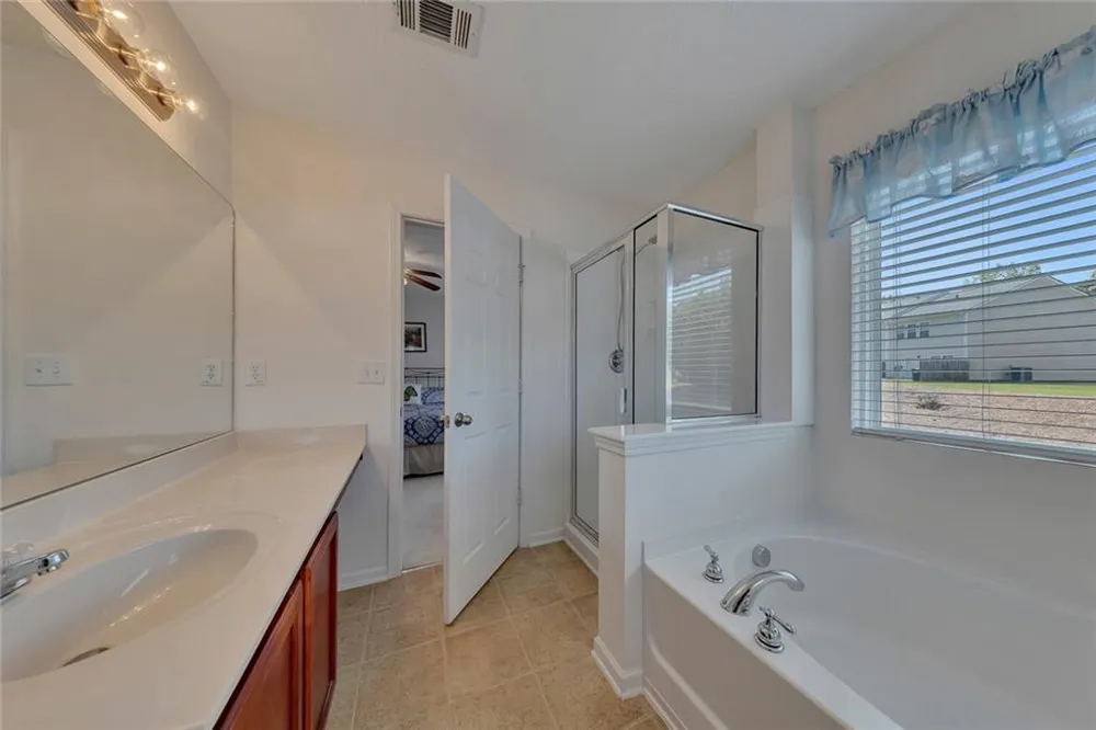 313 Oak Leaf Place Acworth, GA 30102