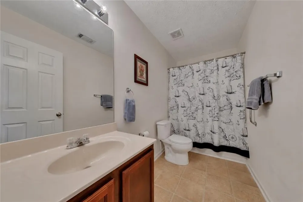 313 Oak Leaf Place Acworth, GA 30102