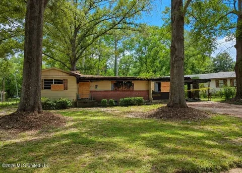 5548 Mimosa Drive