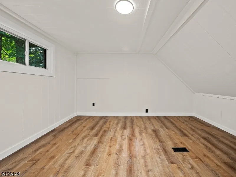 787 Tabor Rd Parsippany-Troy Hills, NJ 07950