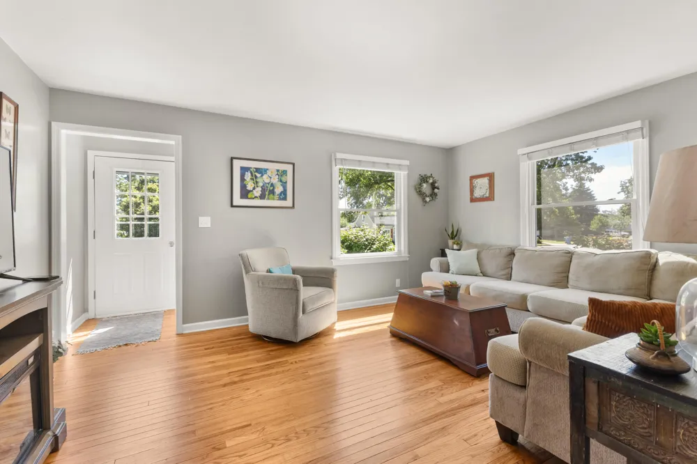 1315 Grant Avenue Grand Haven, MI 49417