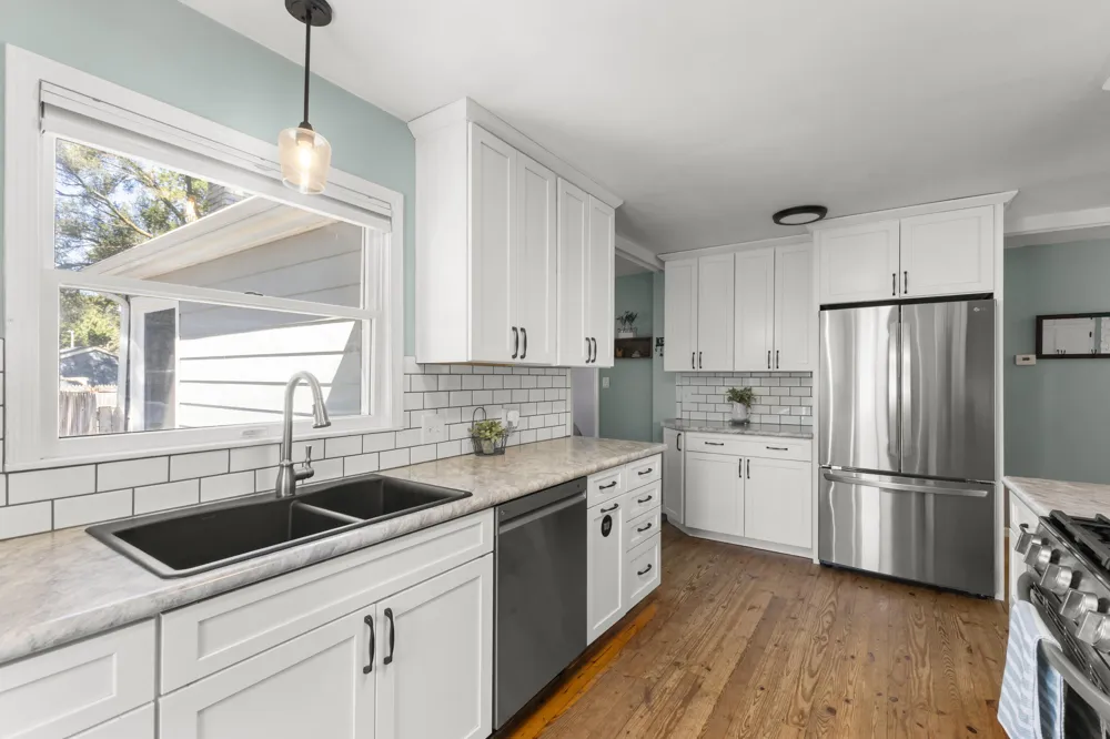 1315 Grant Avenue Grand Haven, MI 49417