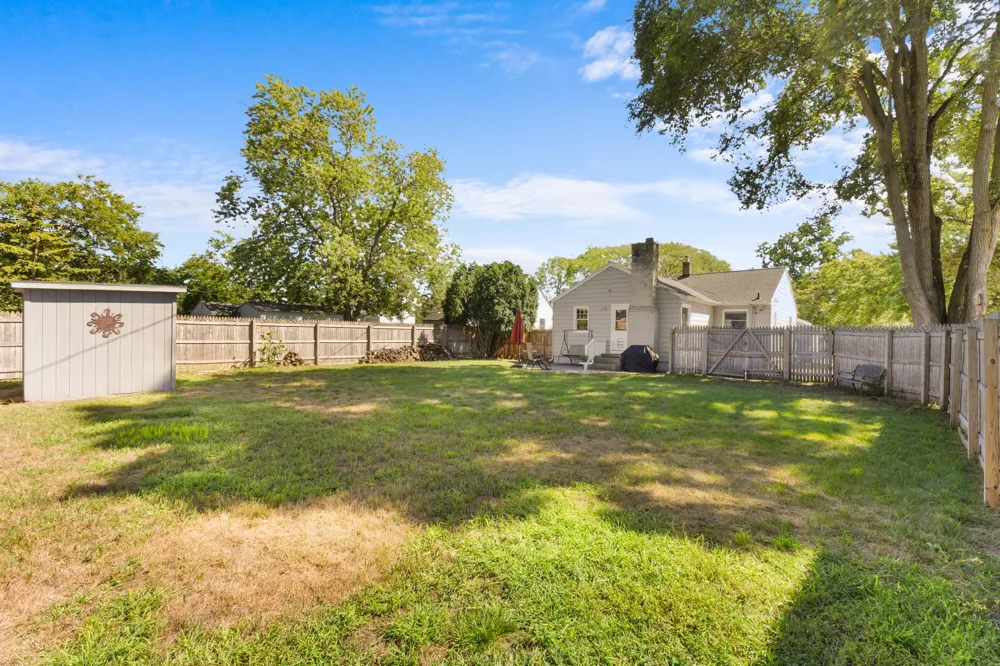 1315 Grant Avenue Grand Haven, MI 49417