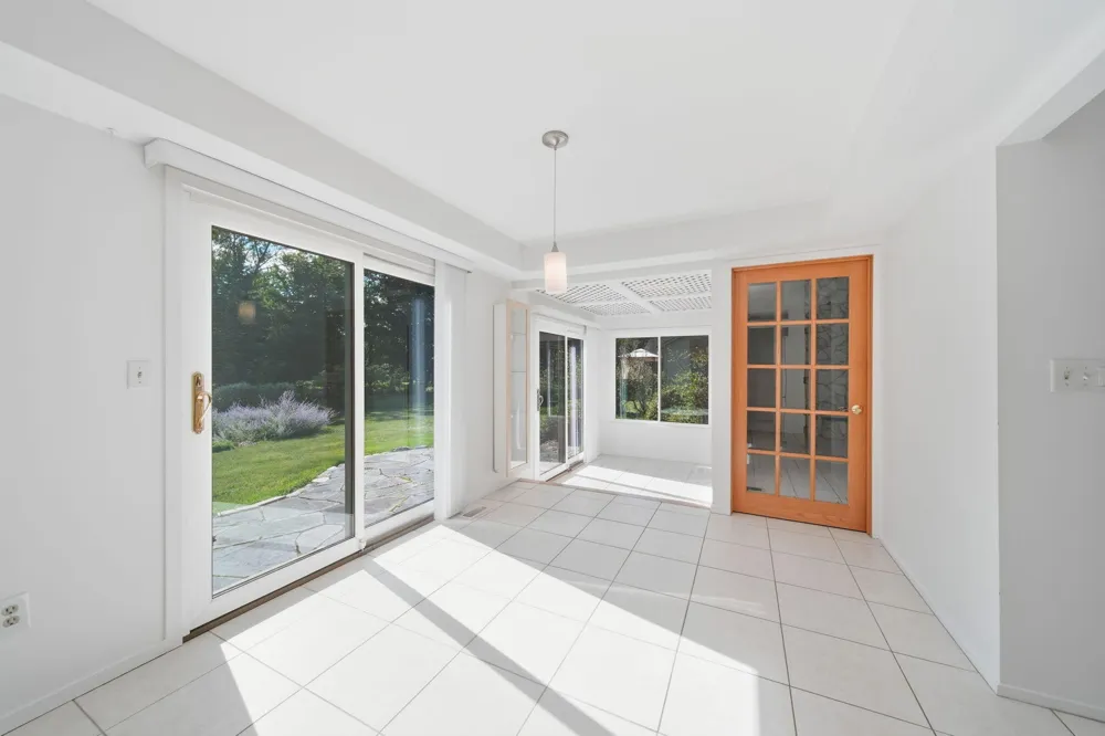 5685 E Silo Ridge Drive Ann Arbor, MI 48108