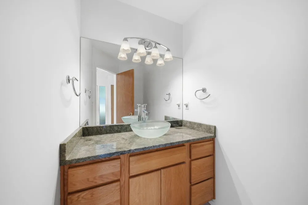 5685 E Silo Ridge Drive Ann Arbor, MI 48108