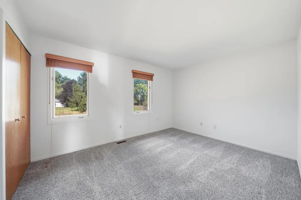 5685 E Silo Ridge Drive Ann Arbor, MI 48108