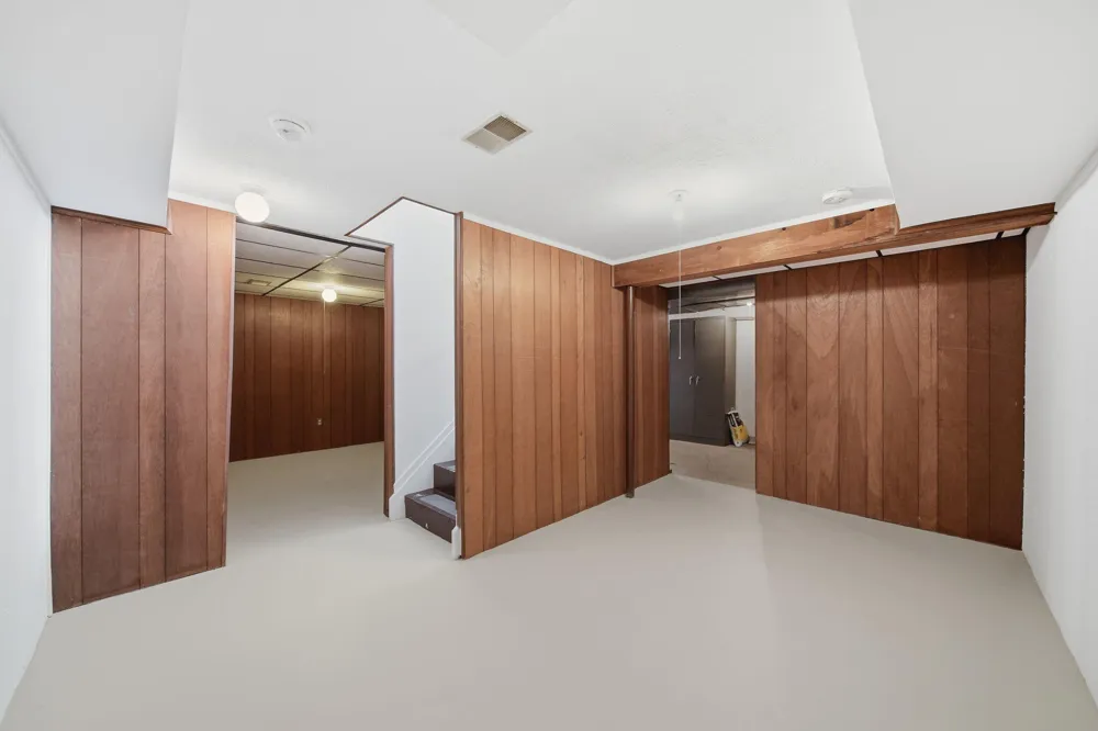 5685 E Silo Ridge Drive Ann Arbor, MI 48108