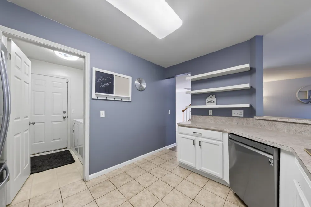2612 Bluewater Street Ypsilanti, MI 48198