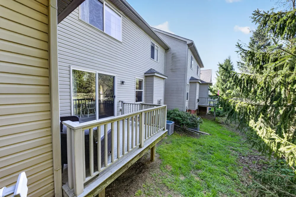 2612 Bluewater Street Ypsilanti, MI 48198