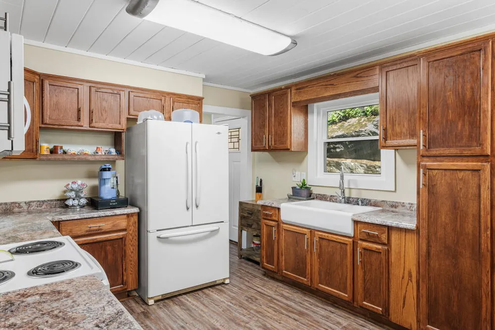 162 Hiawassee River Road Brasstown, NC 28902