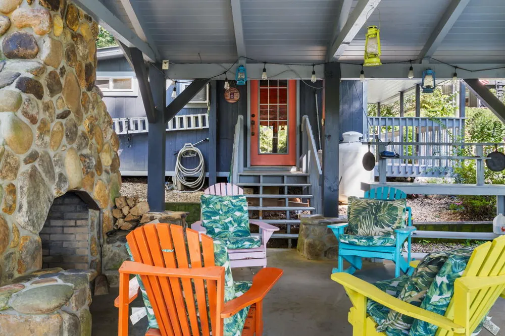162 Hiawassee River Road Brasstown, NC 28902