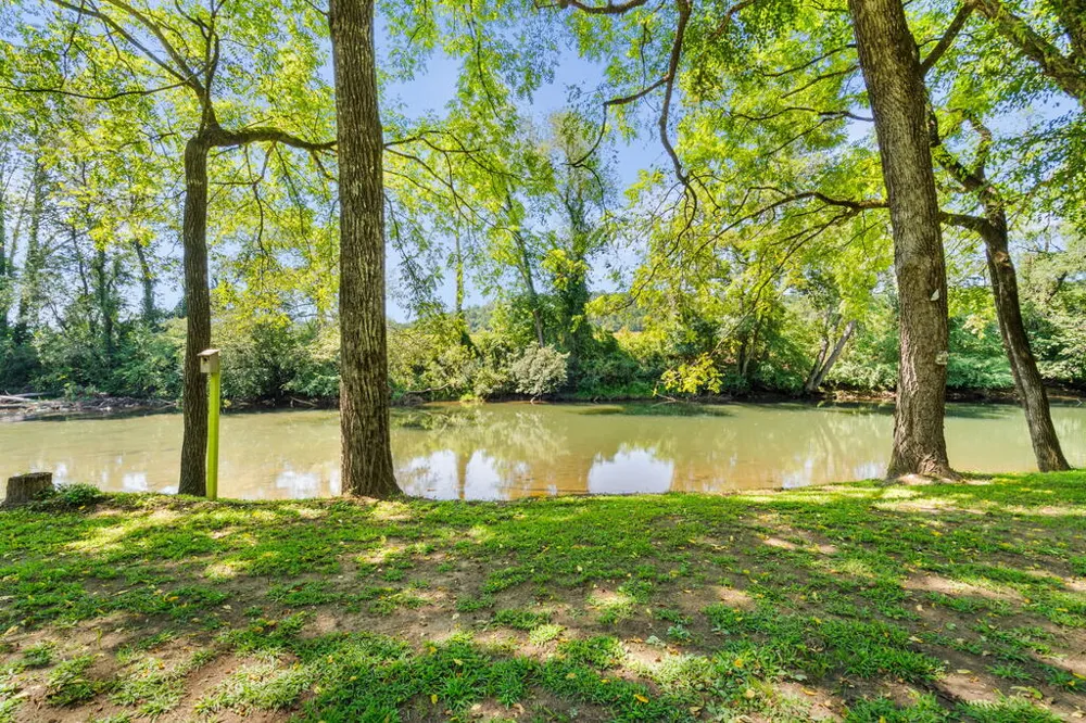 162 Hiawassee River Road Brasstown, NC 28902