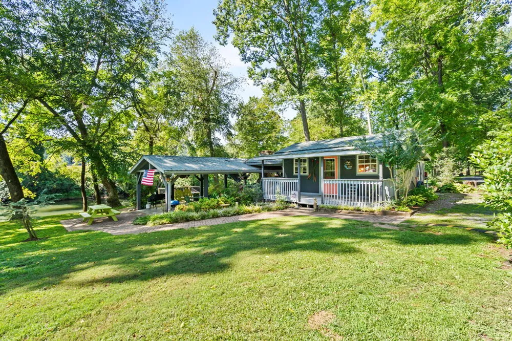 162 Hiawassee River Road Brasstown, NC 28902
