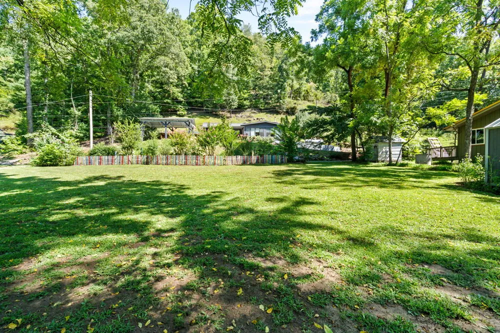 162 Hiawassee River Road Brasstown, NC 28902