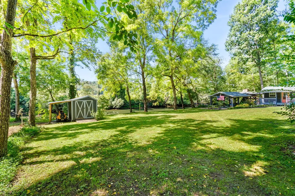 162 Hiawassee River Road Brasstown, NC 28902