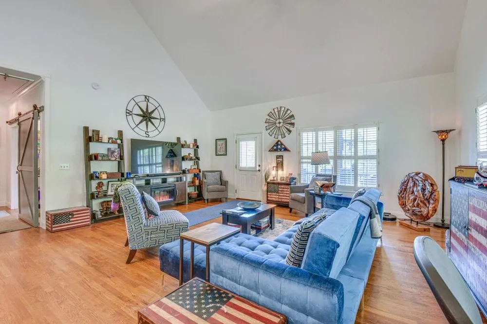 1100 Rova Way Hiawassee, GA 30546