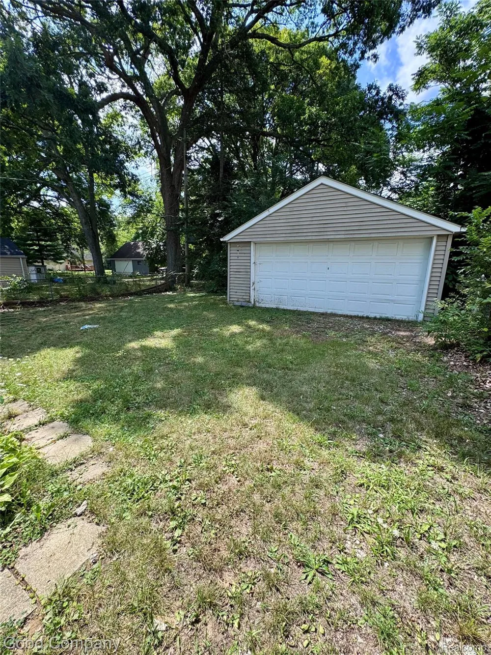 21541 Collingham Avenue Farmington Hills City, MI 48336