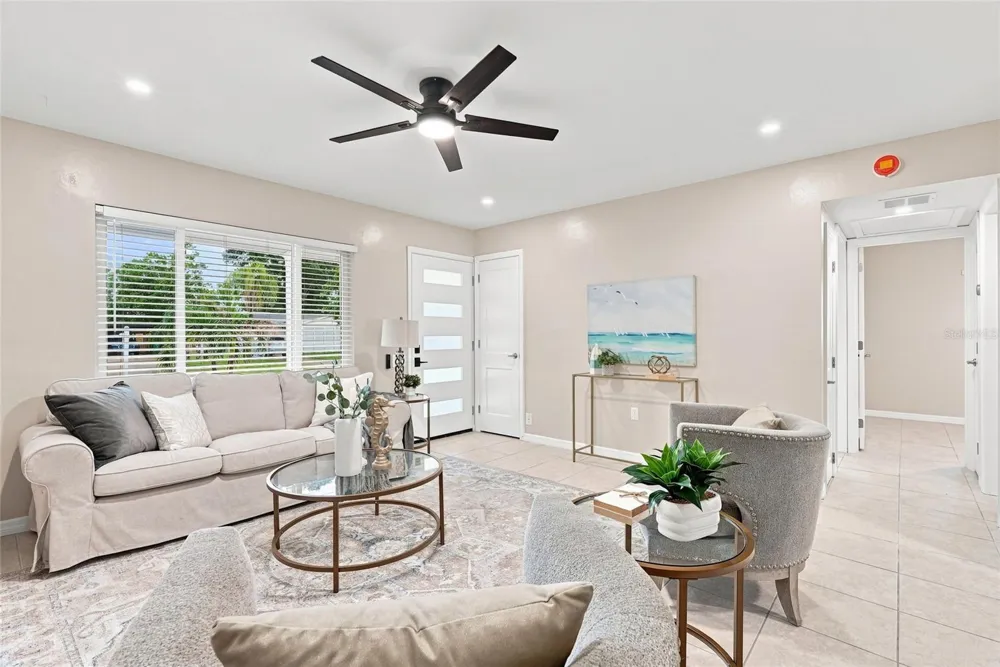 10926 TEMPLE AVENUE Seminole, FL 33772