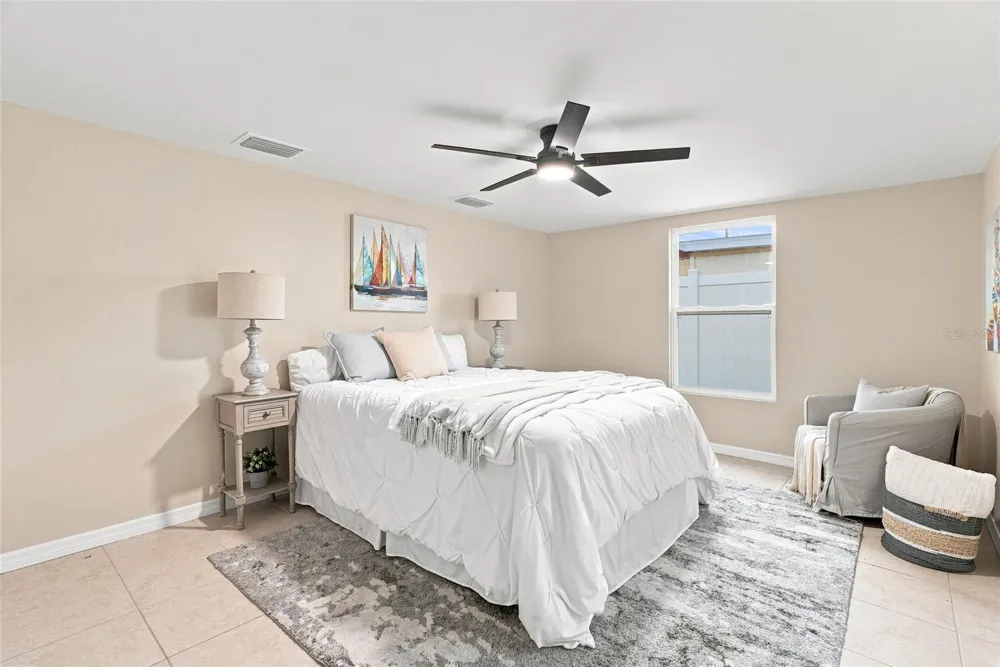 10926 TEMPLE AVENUE Seminole, FL 33772
