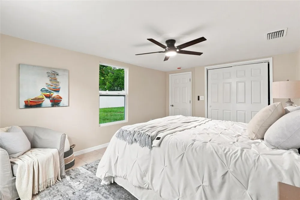 10926 TEMPLE AVENUE Seminole, FL 33772