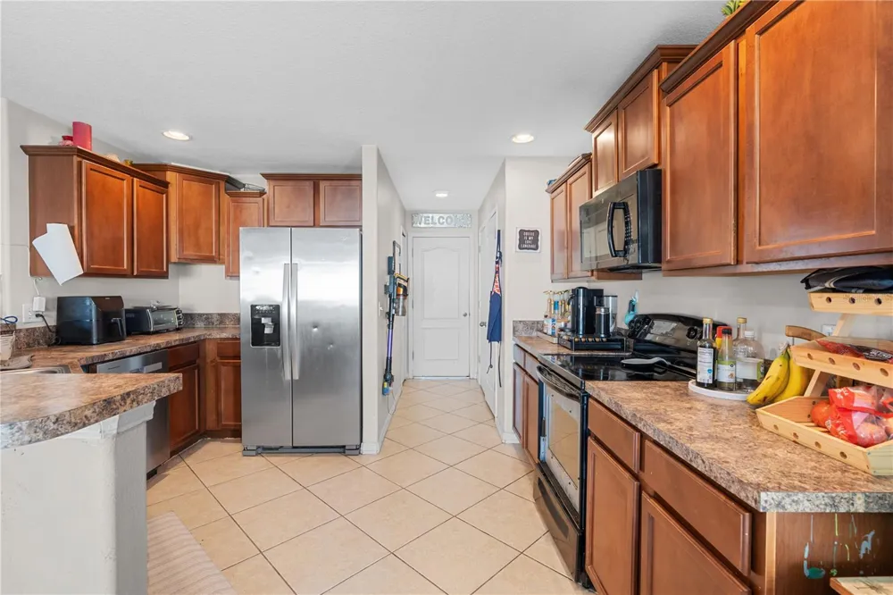 7719 MAROON PEAK DRIVE Ruskin, FL 33573