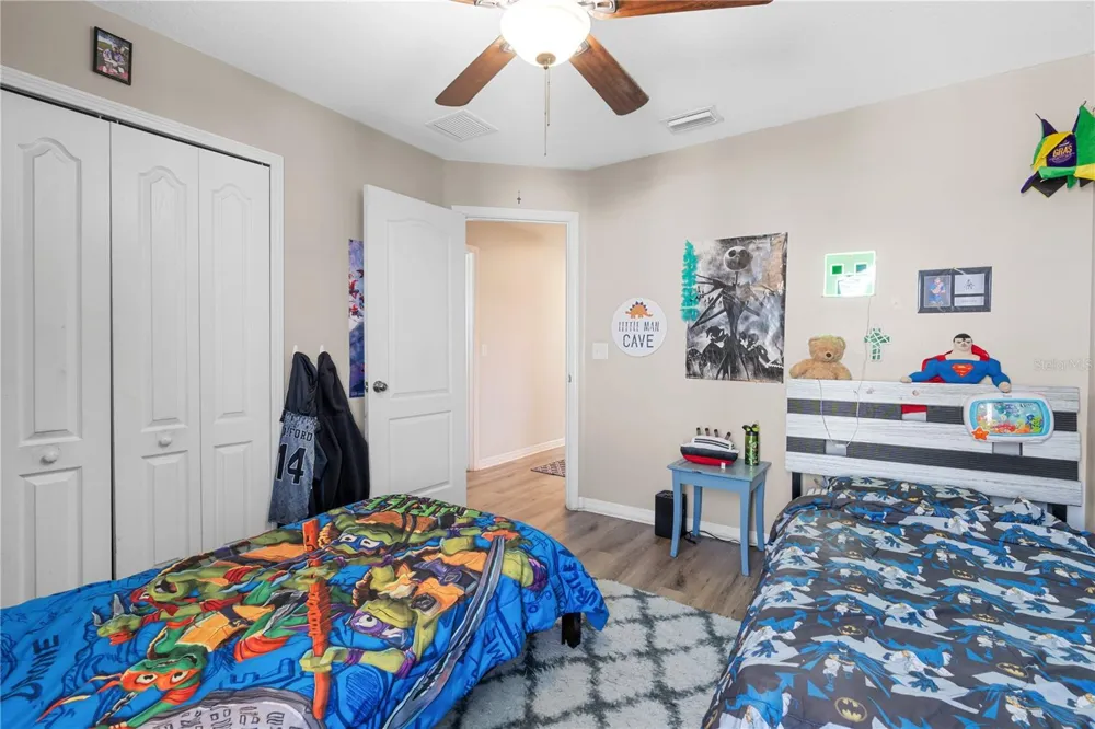 7719 MAROON PEAK DRIVE Ruskin, FL 33573